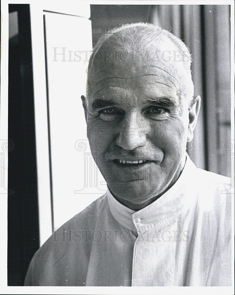 1967 Press Photo Rev. Francis Moore - Historic Images