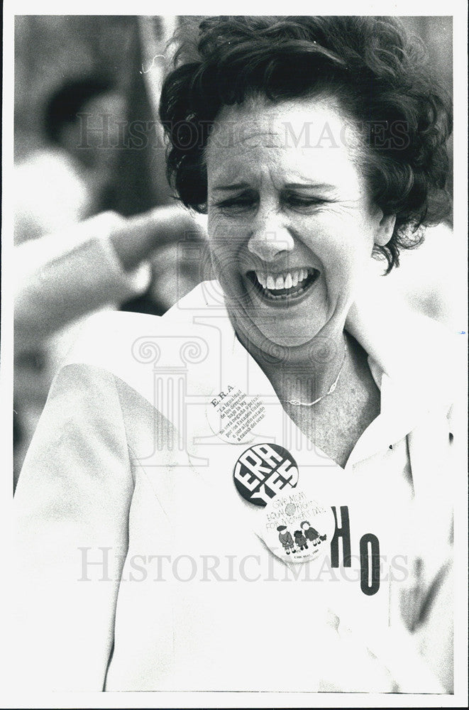 1980 Press Photo Actress Jean Stapleton Equal Rights Amendment March Grant Park - Historic Images