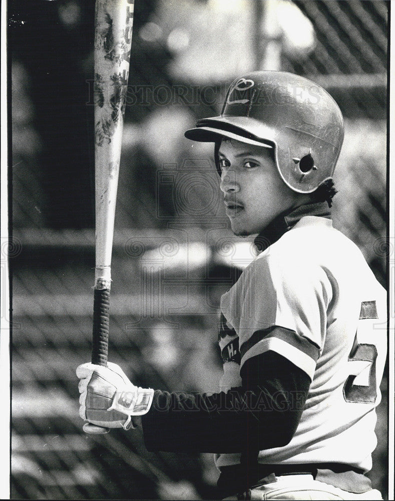 1983 Press Photo Clemente batting standout Manny Solis - Historic Images