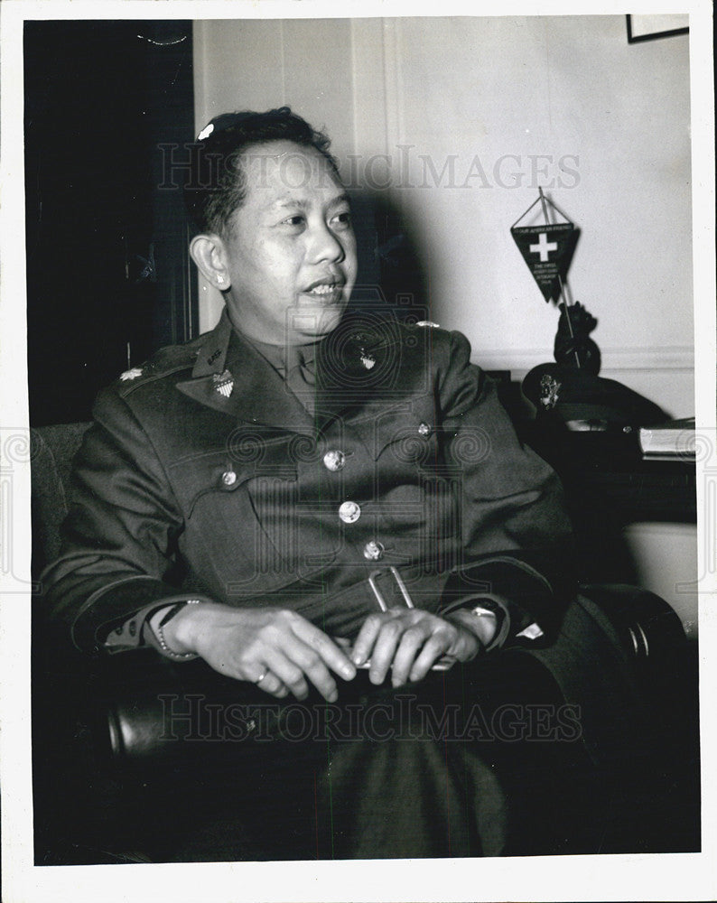 1942 Press Photo Lt Col Carlos Romulo Philippines - Historic Images