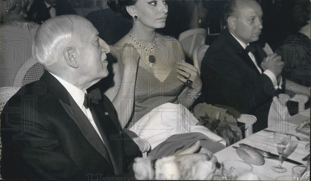 Press Photo Andre Maurois Sophia Loren Les Cendres Festival Cannes - Historic Images