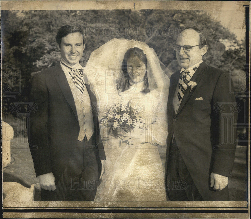 1973 Press Photo JohnFell Stevenson,bride Elizabeth Flood &amp; Adlai Stevenson - Historic Images