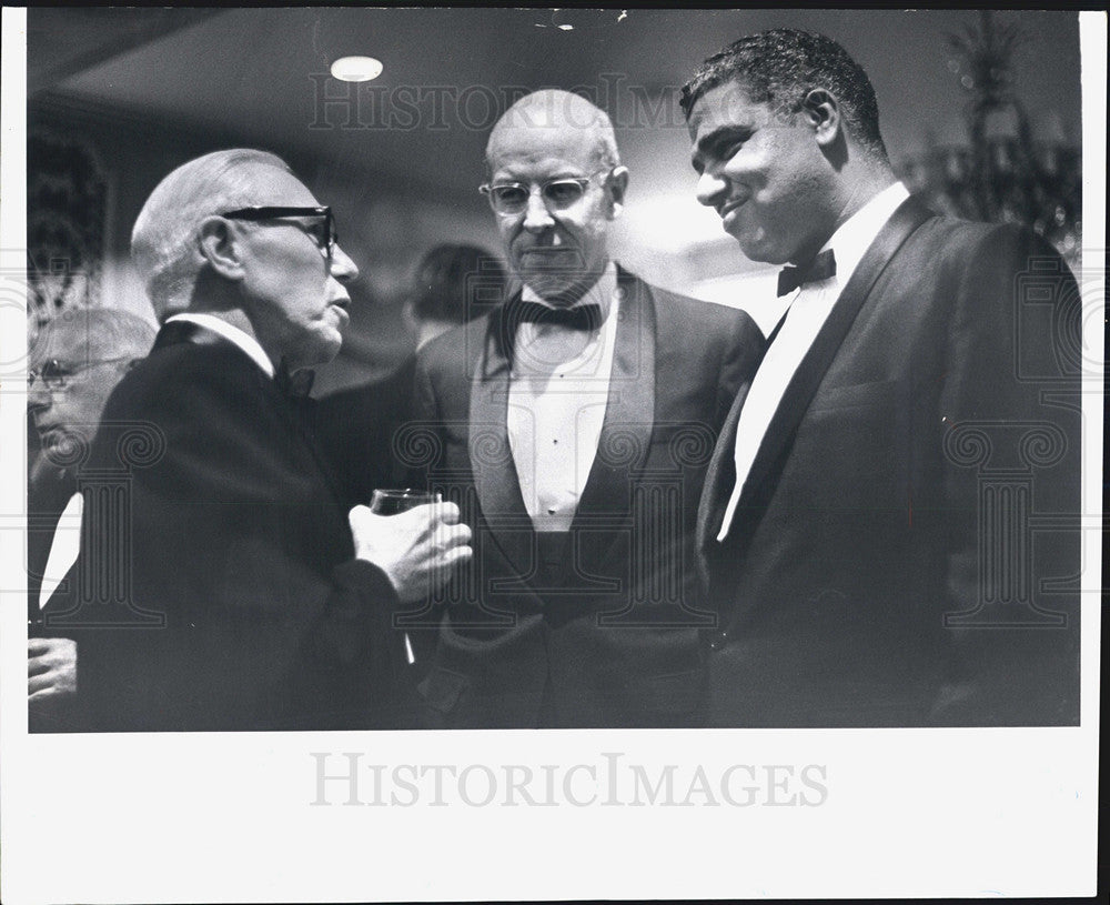 1968 Press Photo Chicago Economic center,Whitney M,RMD Young,&amp; RS Ingersoll - Historic Images