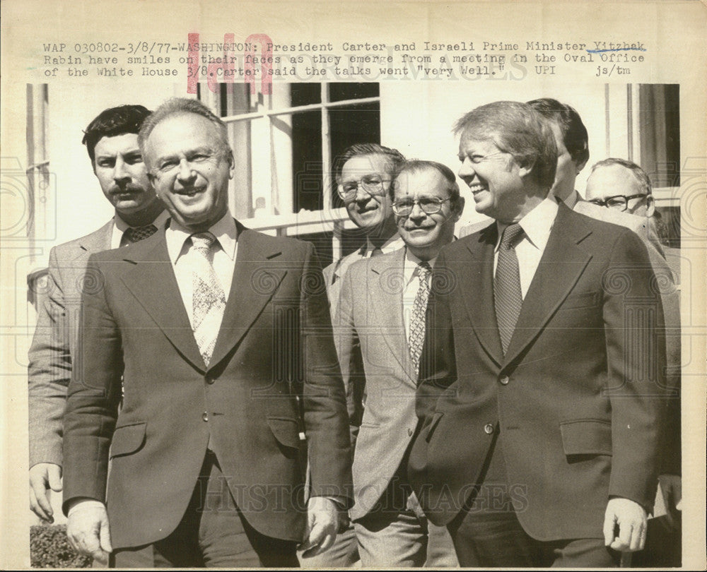 1977 Press Photo Pres Carter with Israeli PM Yitzhak Rabin at White House - Historic Images