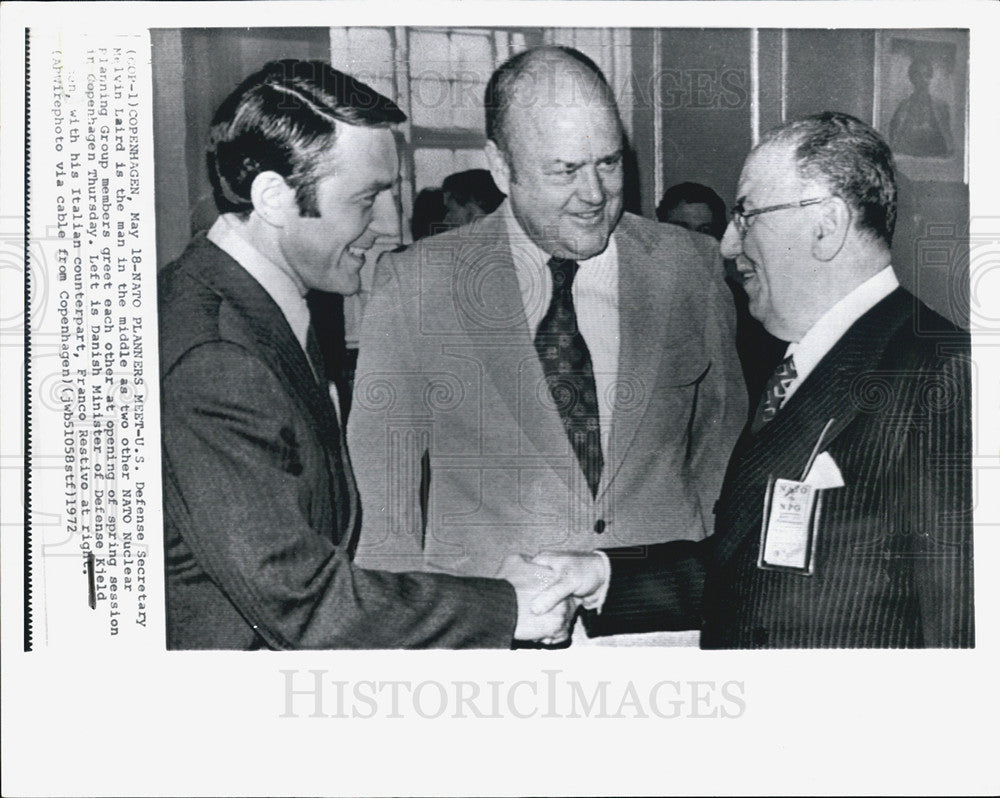 1972 Press Photo US Defense Sec Melvin Laird &amp; other NATO members - Historic Images