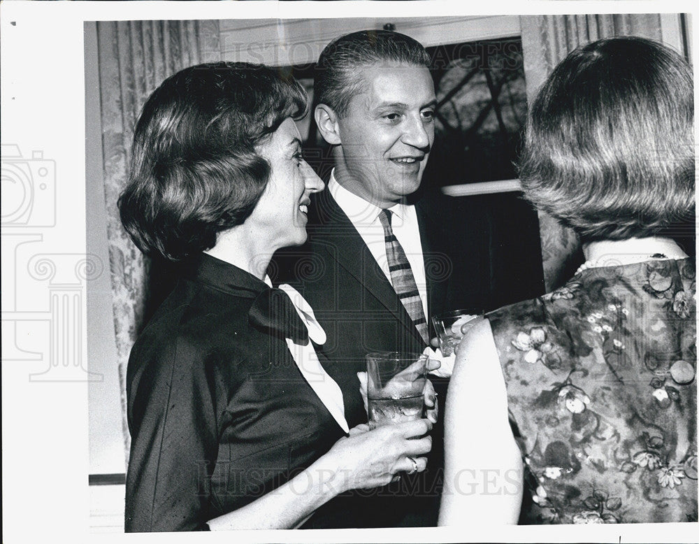 1963 Press Photo Mr. &amp; Mrs. Robert Quaintance, Central Committee N.U. Settlement - Historic Images