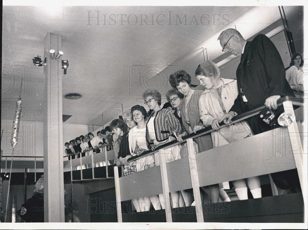 1963 Press Photo Jay Ostrander at Museum of Science &amp; Industry - Historic Images