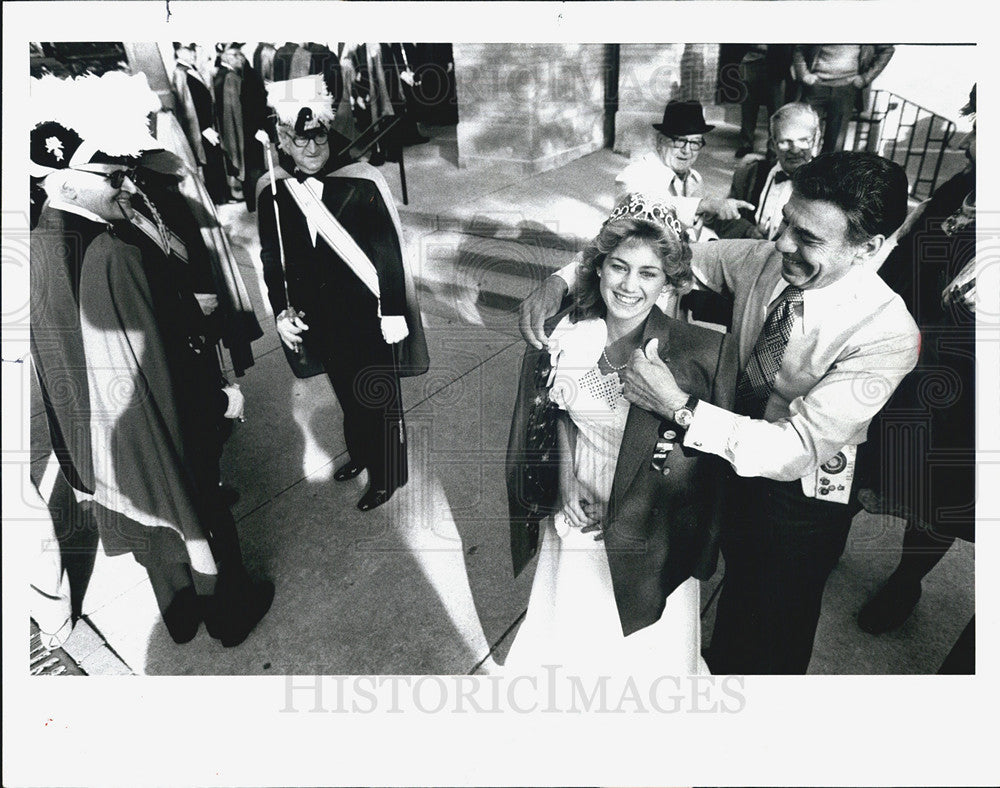 1983 Press Photo Columbus Day Queen Deneen Solideo Fred Mazzei - Historic Images