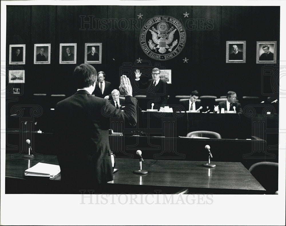 Press Photo Police Superintendent Richard Brzeczek Senator Roth - Historic Images