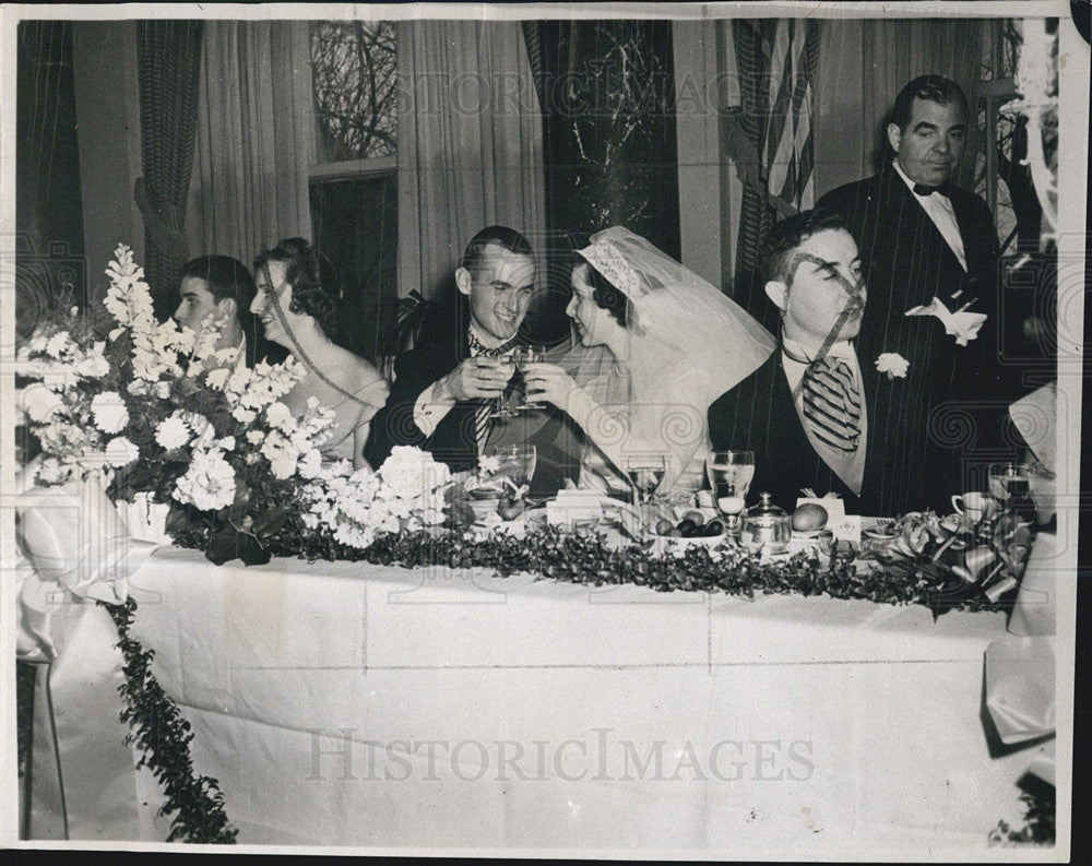 1951 Press Photo Mr and Mrs Rubey South Shore Wedding - Historic Images