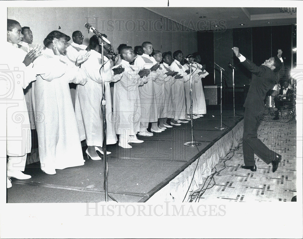 1986 Press Photo The Soul Children Of Chicago Perform For Mayors Peace Breakfast - Historic Images