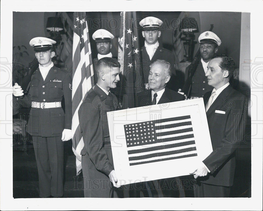 1954 Press Photo Michael Noatro I.A.C. President Col. Armstrong Lt. Izbicky - Historic Images