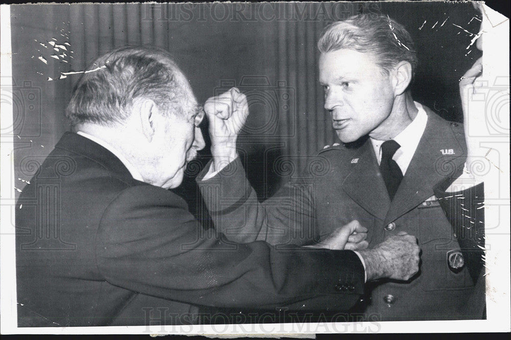 1958 Press Photo Sen. Theodore F. Green Gen. Lauris Norstad Supreme Commander - Historic Images