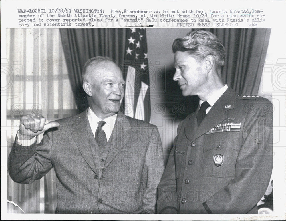 1957 Press Photo President Dwight Eisenhower General Lauris Norstad - Historic Images