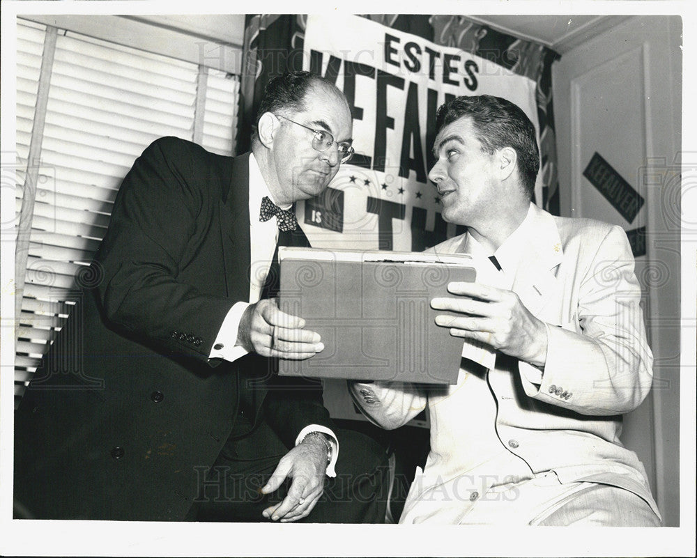 1952 Press Photo Jack O&#39;Brien,director of Kefauver Corp &amp; Gael Sullivan Chmn - Historic Images