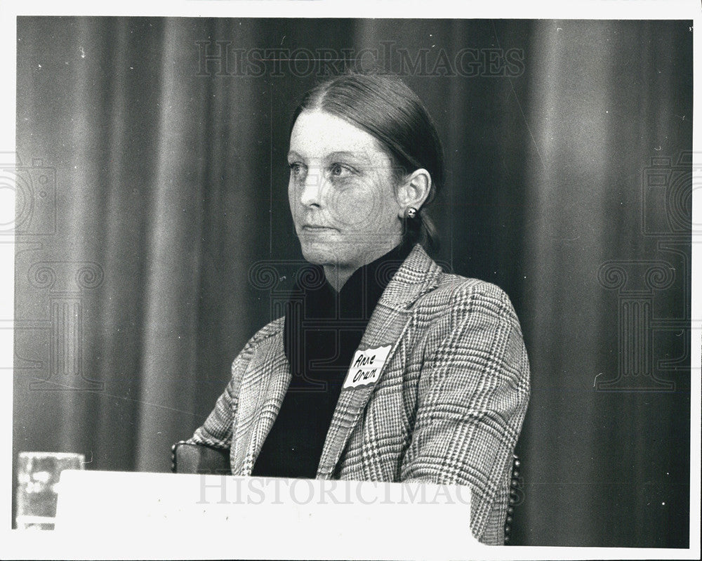 1977 Press Photo Career expert Anita Lands - Historic Images