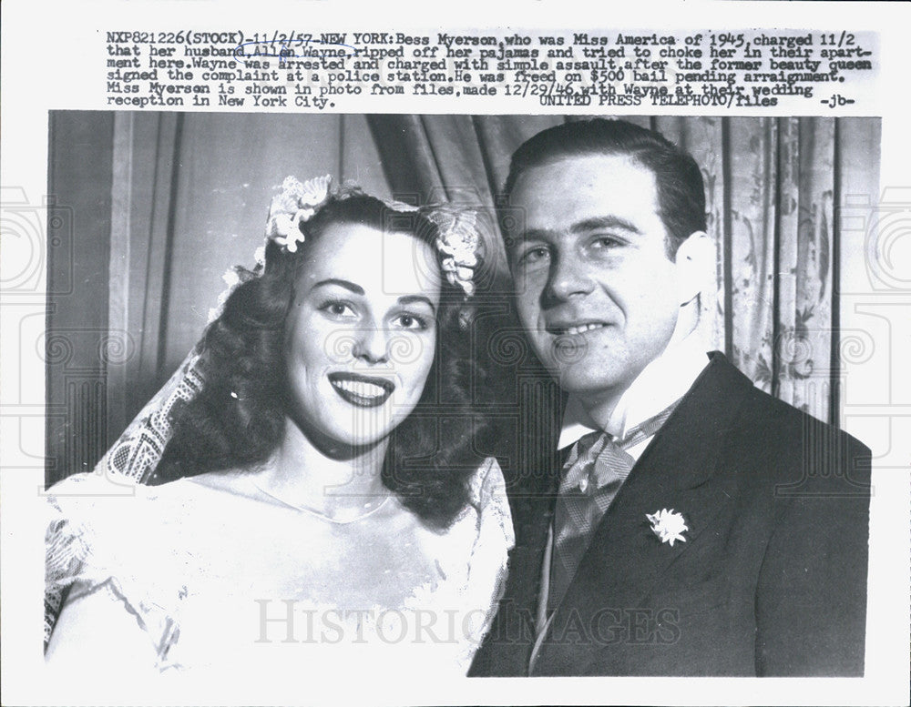 1957 Press Photo Bess Myerson Charged Husband Allan Wayne Tried to Choke Her - Historic Images