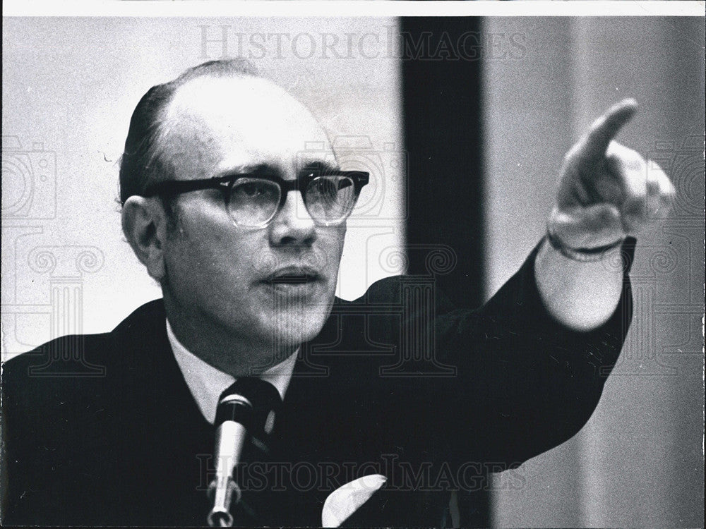 1970 Press Photo Dr. Donald W. Pritchard, Johns Hopkins University oceanographer - Historic Images