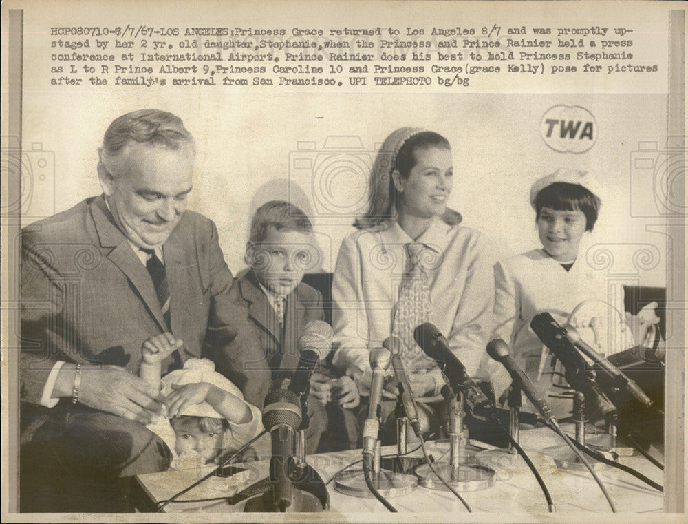 1967 Press Photo Princess Grace Returns To Los Angeles At Press Conference - Historic Images