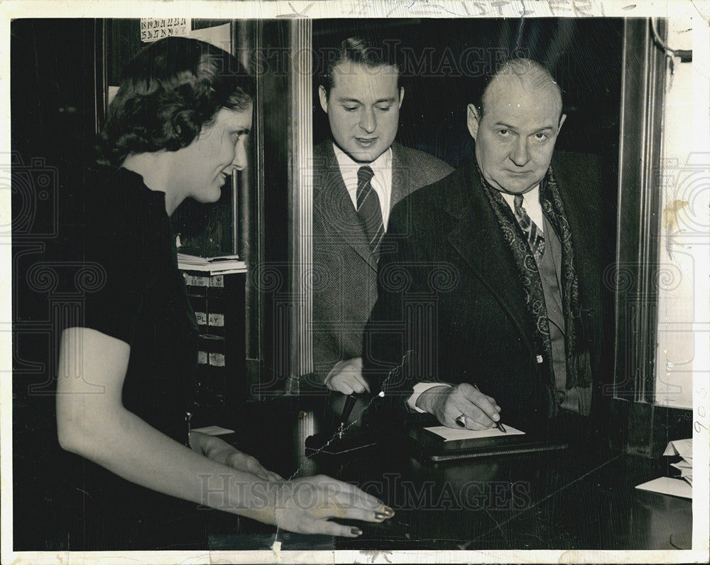 1940 Press Photo Idelle Earle/Joseph P. Binns/Stevens Hotel/Oliver Quayle - Historic Images