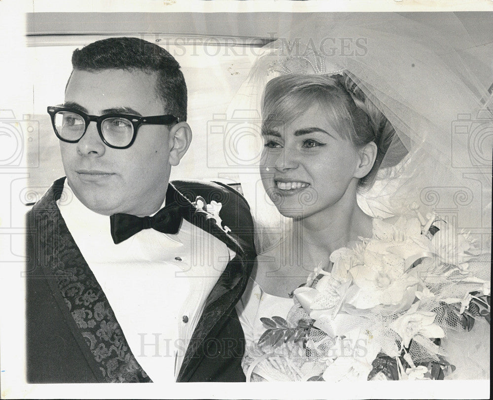 1965 Press Photo &quot;Mr and Mrs Anthony Vincent Raciti&quot; - Historic Images