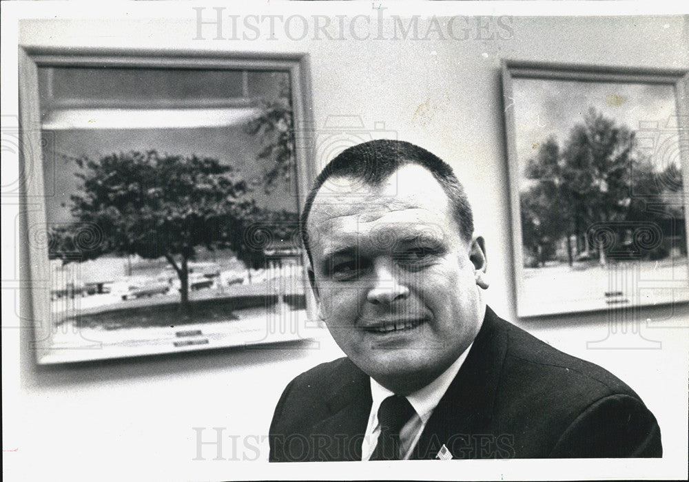 1970 Press Photo Robert L. Zralek Forestry Bureau Chicago Chief Superintendent - Historic Images