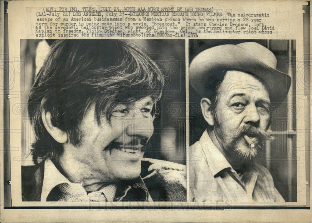 1974 Press Photo Charles Bronson Joel David Kaplan BREAKOUT - Historic Images