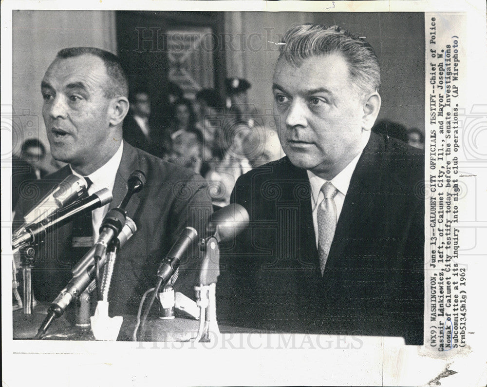 1962 Press Photo Chief of Police Casimir Linkiewicz and Mayor Nowak - Historic Images