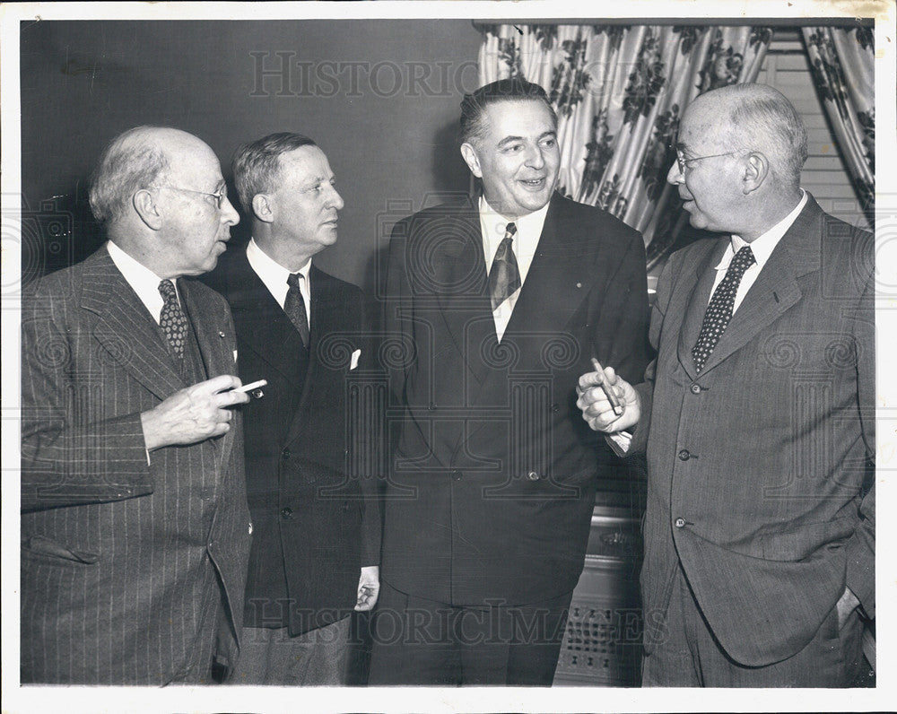 1952 Press Photo Henry Canby Allan Nevins Nicholas Nyaradi John Passos Authors - Historic Images