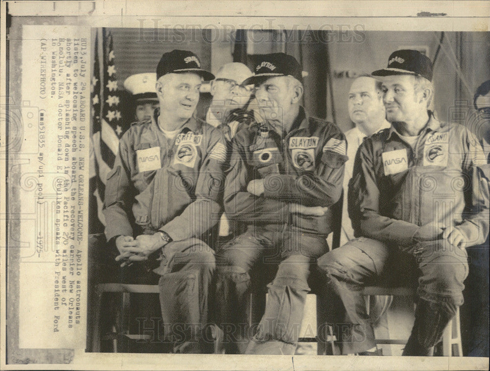 1975 Press Photo Apollo Astronauts on USS New Orleans - Historic Images