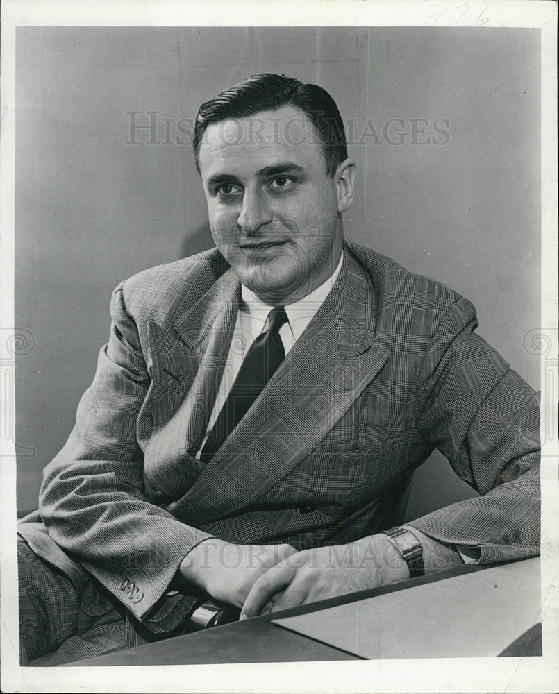 1948 Press Photo Author Bucklin Moon wrote his first novel - Historic Images