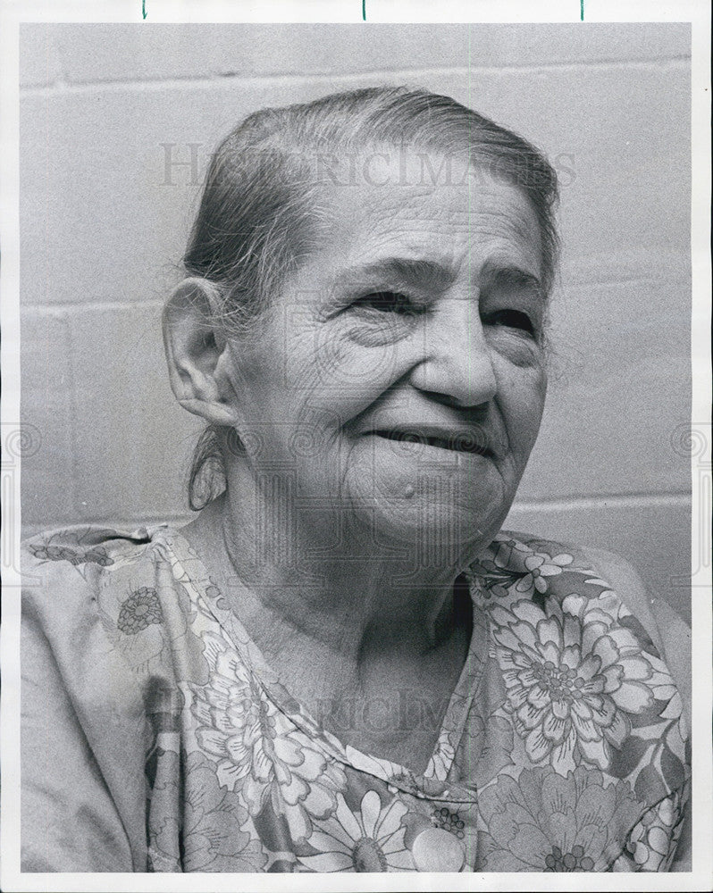 1973 Press Photo Mrs. Anna Mora, cook - Historic Images