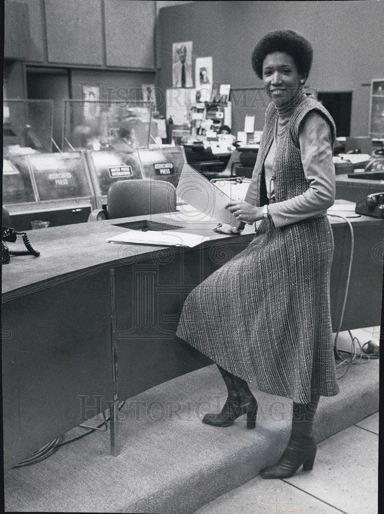 1976 Press Photo Renee Poussaint Anchorwoman - Historic Images