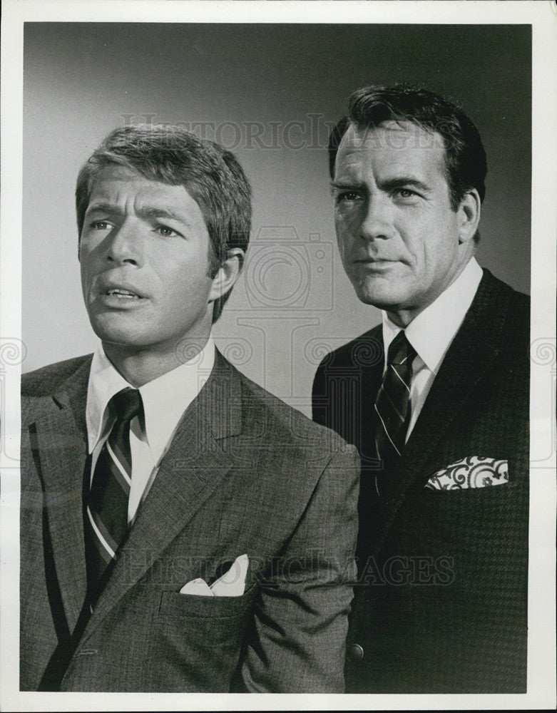 1969 Press Photo Judd For The Defense Series Carl Betz Stephen Young - Historic Images