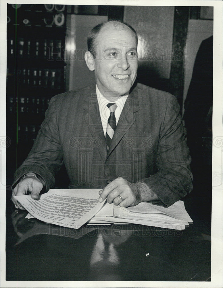 1964 Press Photo Sgt. Jack Moran of the Sheriff&#39;s office - Historic Images