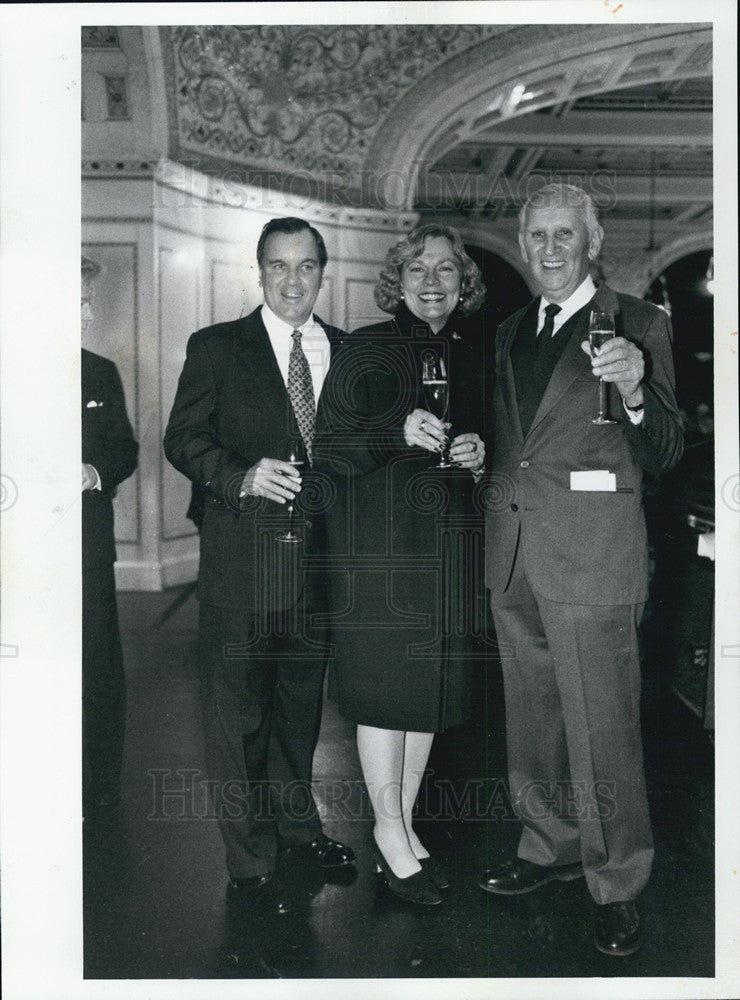 1994 Press Photo Mayor Daley &amp; Maggie Daley &amp; US Representative Sidney Yates - Historic Images