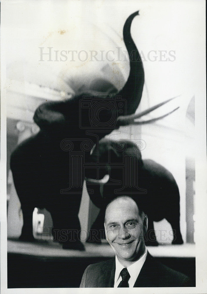 Press Photo Blaine J. Yarrington, newly elected President of the Field Museum - Historic Images