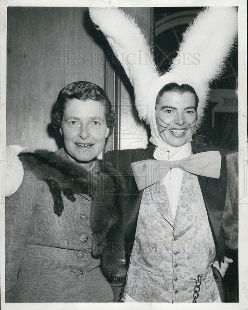 1957 Press Photo Mrs. William Mitchell Mrs. Frederick C. Pullman Woman&#39;s Board - Historic Images