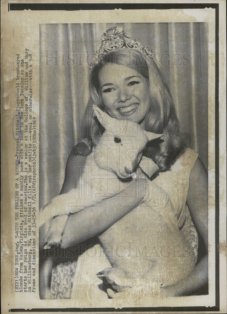 1969 Press Photo Frances Mitchell,Miss Wool of America - Historic Images