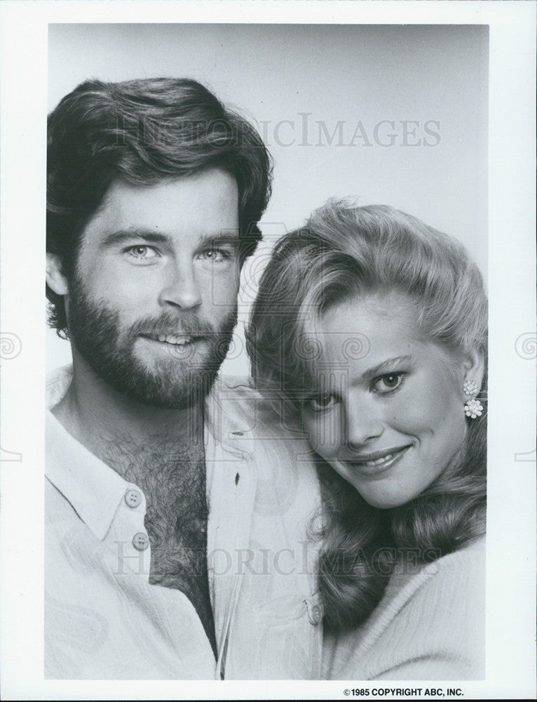 1985 Press Photo Claire Yarlett &amp; Charles Van Eman on &quot;Dynasty II:The Colbys&quot; - Historic Images