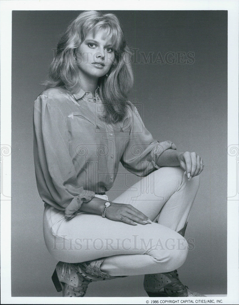 1986 Press Photo Claire Yarlett on &quot;The Colbys&quot; - Historic Images