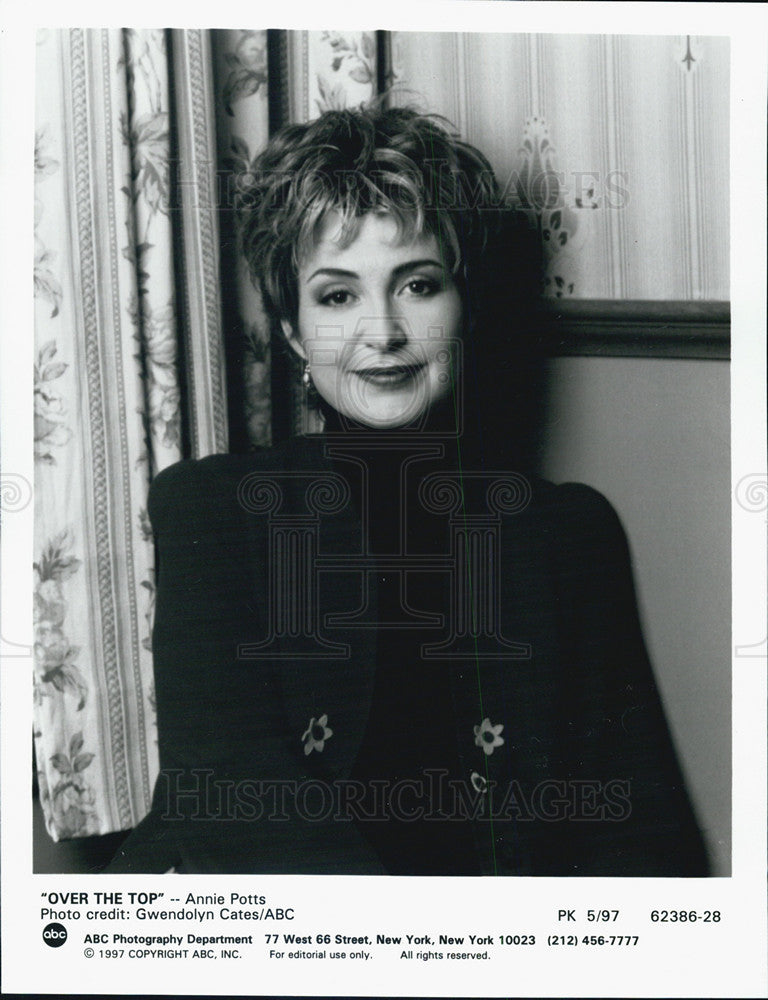 1997 Press Photo Annie Potts stars in the movie &quot;Over The Top&quot; - Historic Images