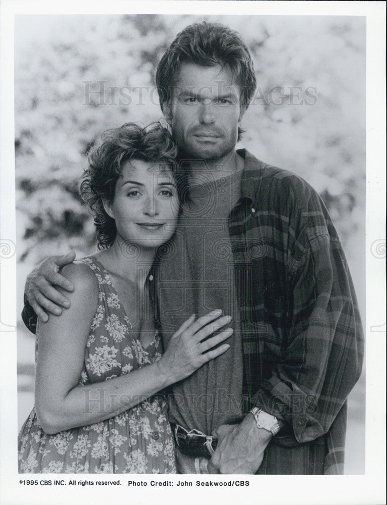 1995 Press Photo Harry Hamlin and Annie Potts in A Deadly Affair - Historic Images