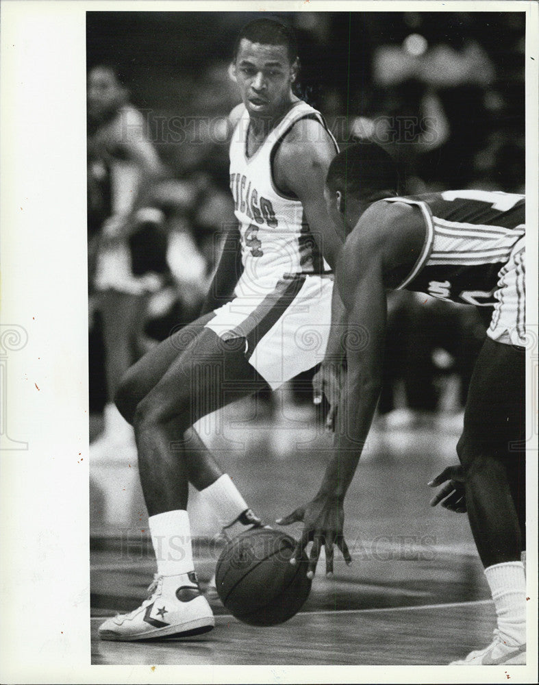 1984 Press Photo UIC vs Western at basketball - Historic Images