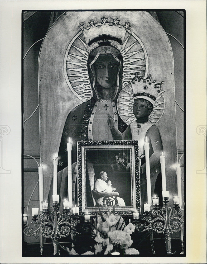 1981 Press Photo Pope Blessed Mother - Historic Images