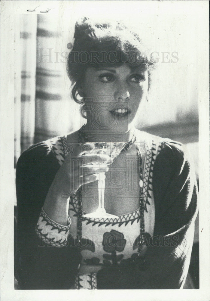 Press Photo Penelope Milford - Historic Images