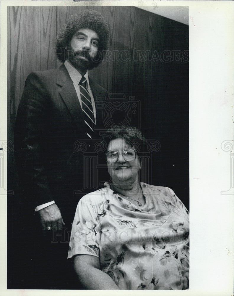 1984 Press Photo Edward Portman PMS Clinic Chicago Forkosh Hospital Illinois - Historic Images