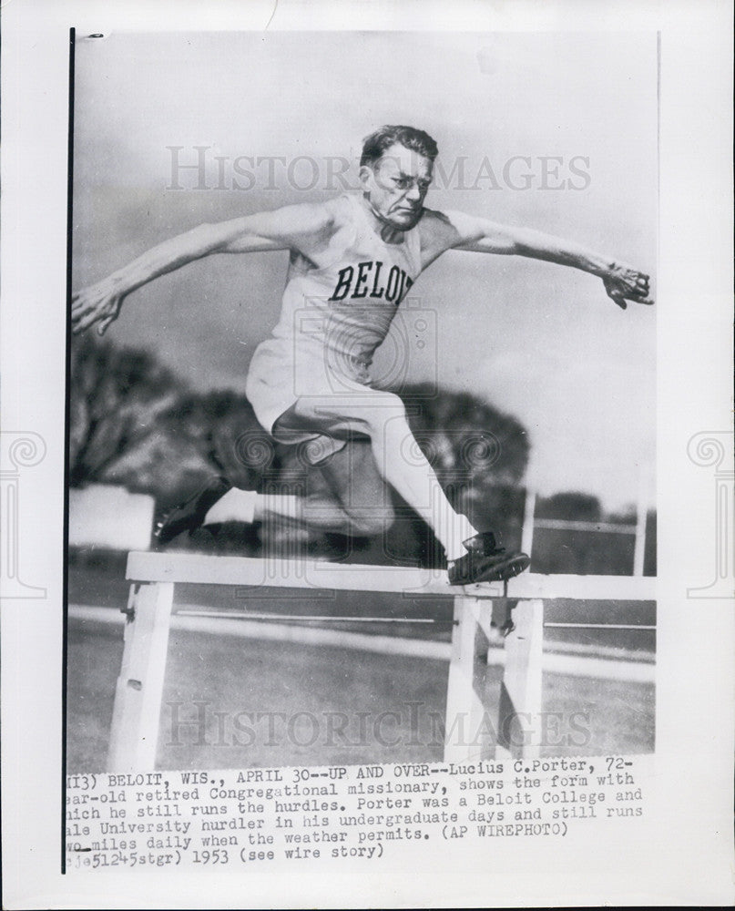 1953 Press Photo Lucius Porter Hurdles Undergraduate Congregational Missionary - Historic Images