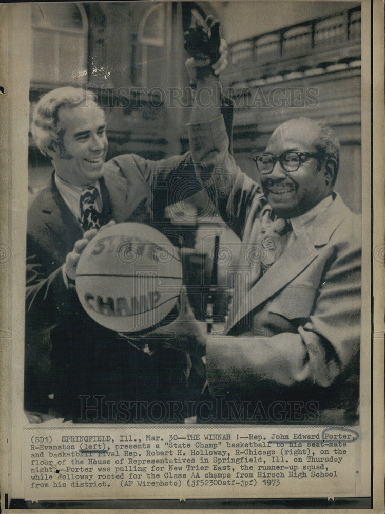 1973 Press Photo Rep John Edward porter &amp; Rep Robert H Holloway - Historic Images