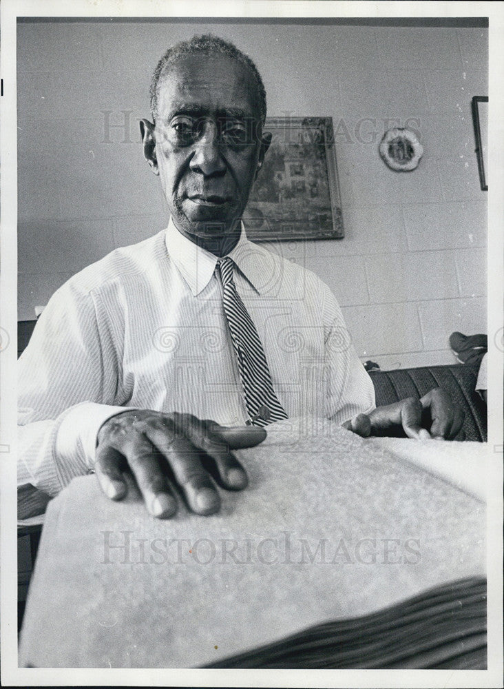 1969 Press Photo Mr William Young,blind community leader - Historic Images